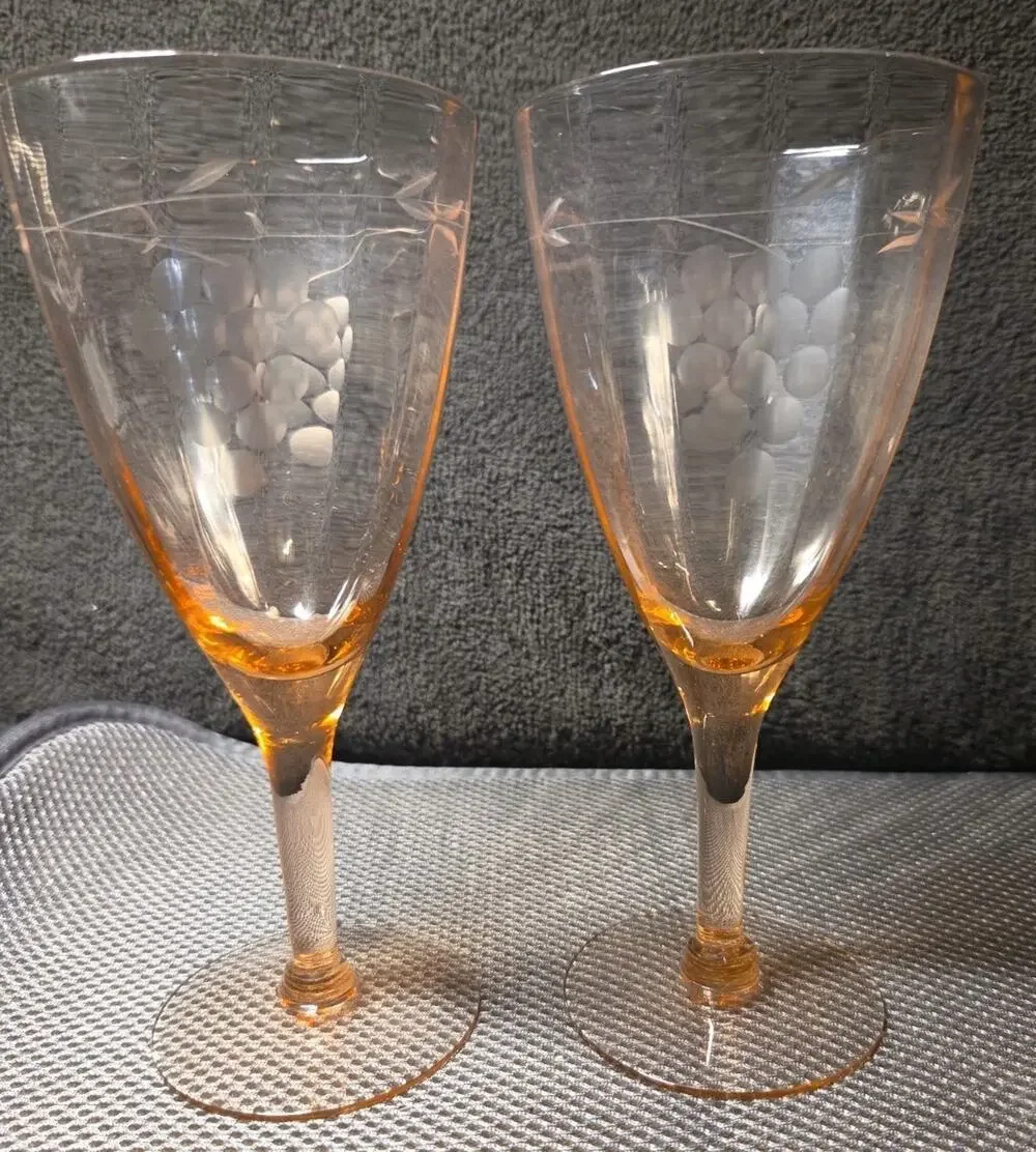 Vntg Pink Depression Goblet Glass Engraved Grape Design 7